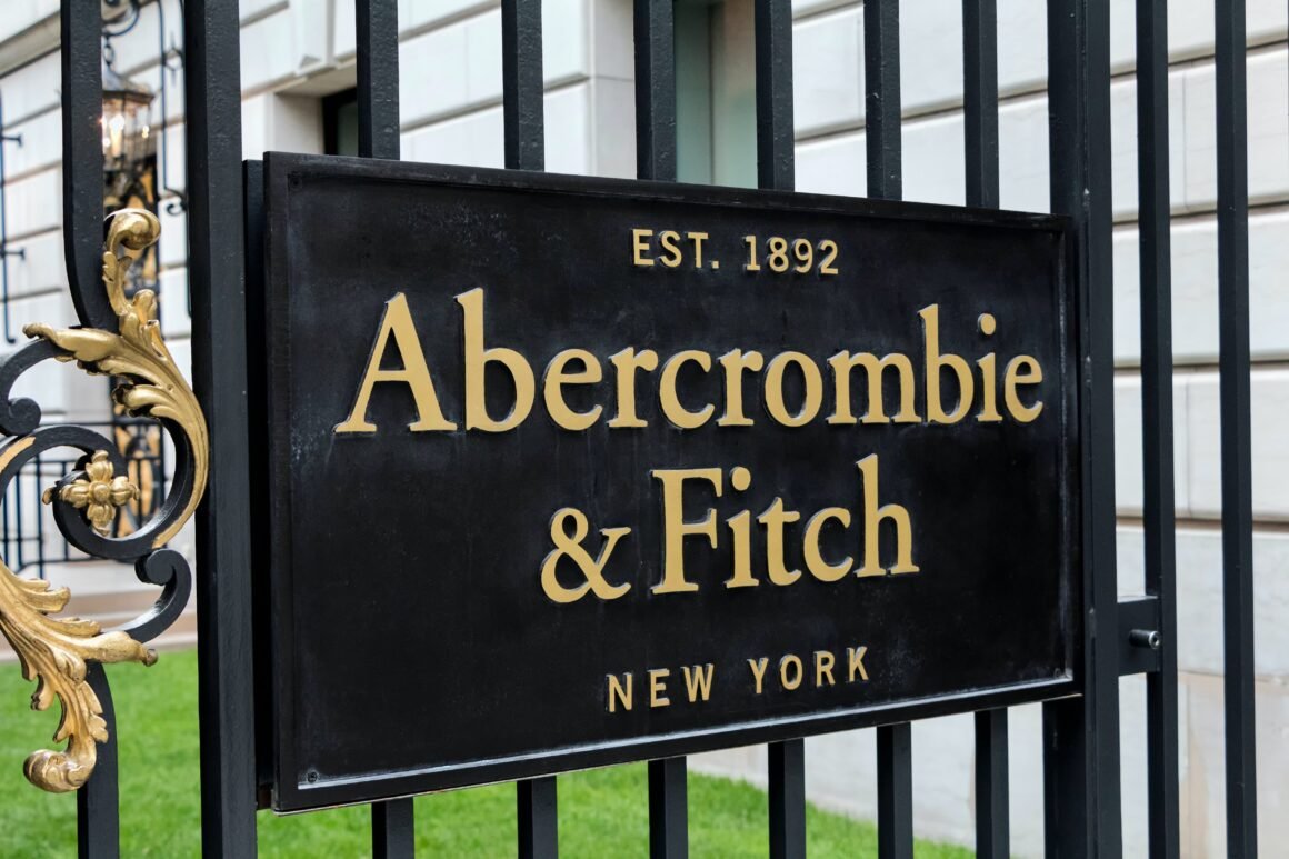 Abercrombie Sees Record Shares Jump After Guidance Lift
