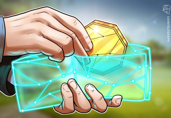 Public companies double share of blockchain revenue since 2022: Report